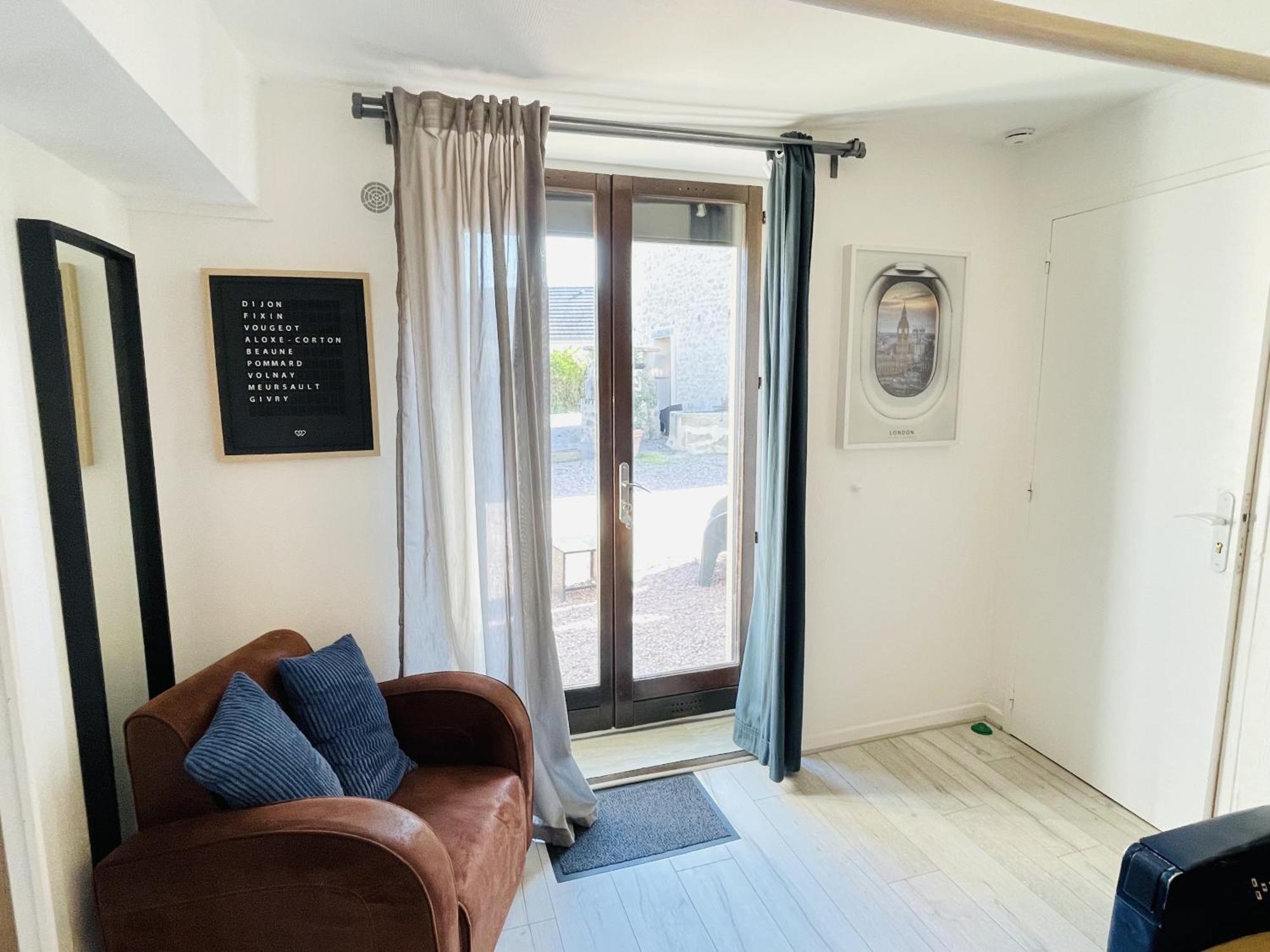 Le Lodge Spa Saint-Laurent-d'Andenay Εξωτερικό φωτογραφία