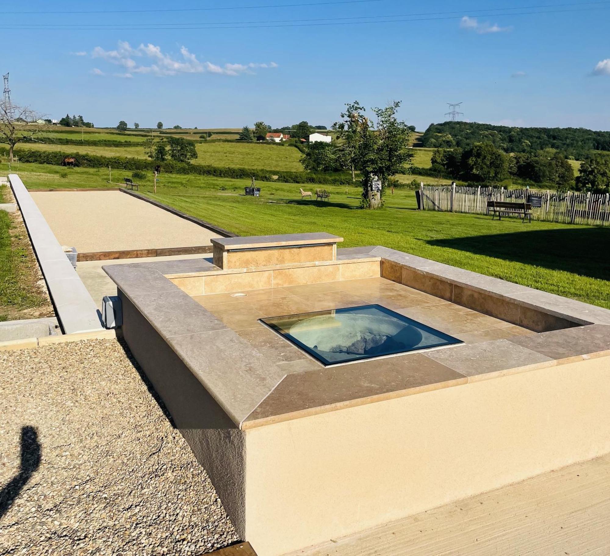 Le Lodge Spa Saint-Laurent-d'Andenay Εξωτερικό φωτογραφία